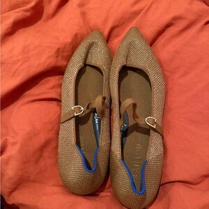 Rothy's Tan Pointed Mary Jane Flats with Blue Trim